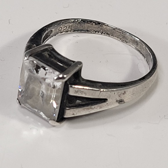 Jewelry - Vintage 925 Sterling Silver Ring Clear Glass Stone Size 8.5 - 4.8g‎